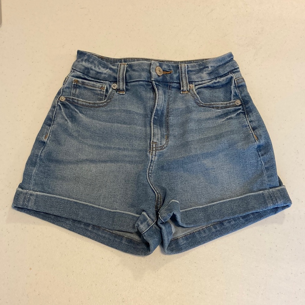 American Eagle mom shorts high waisted 00 curvy